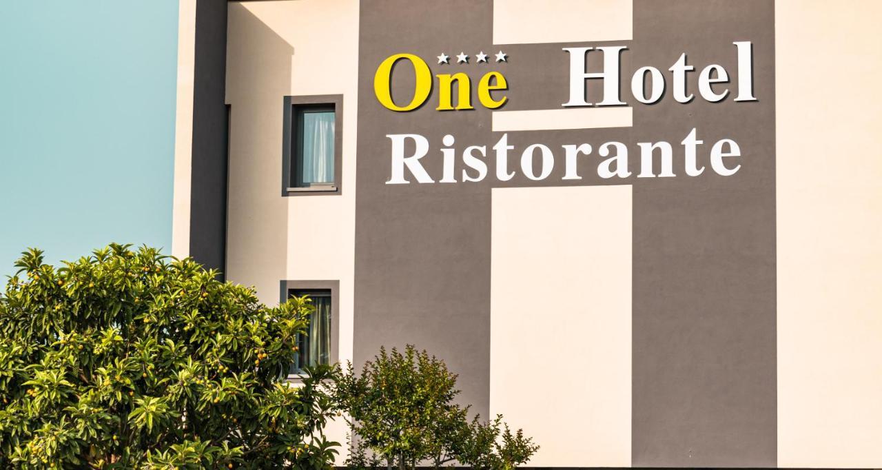 One Hotel & Restaurant Dalmine Dış mekan fotoğraf