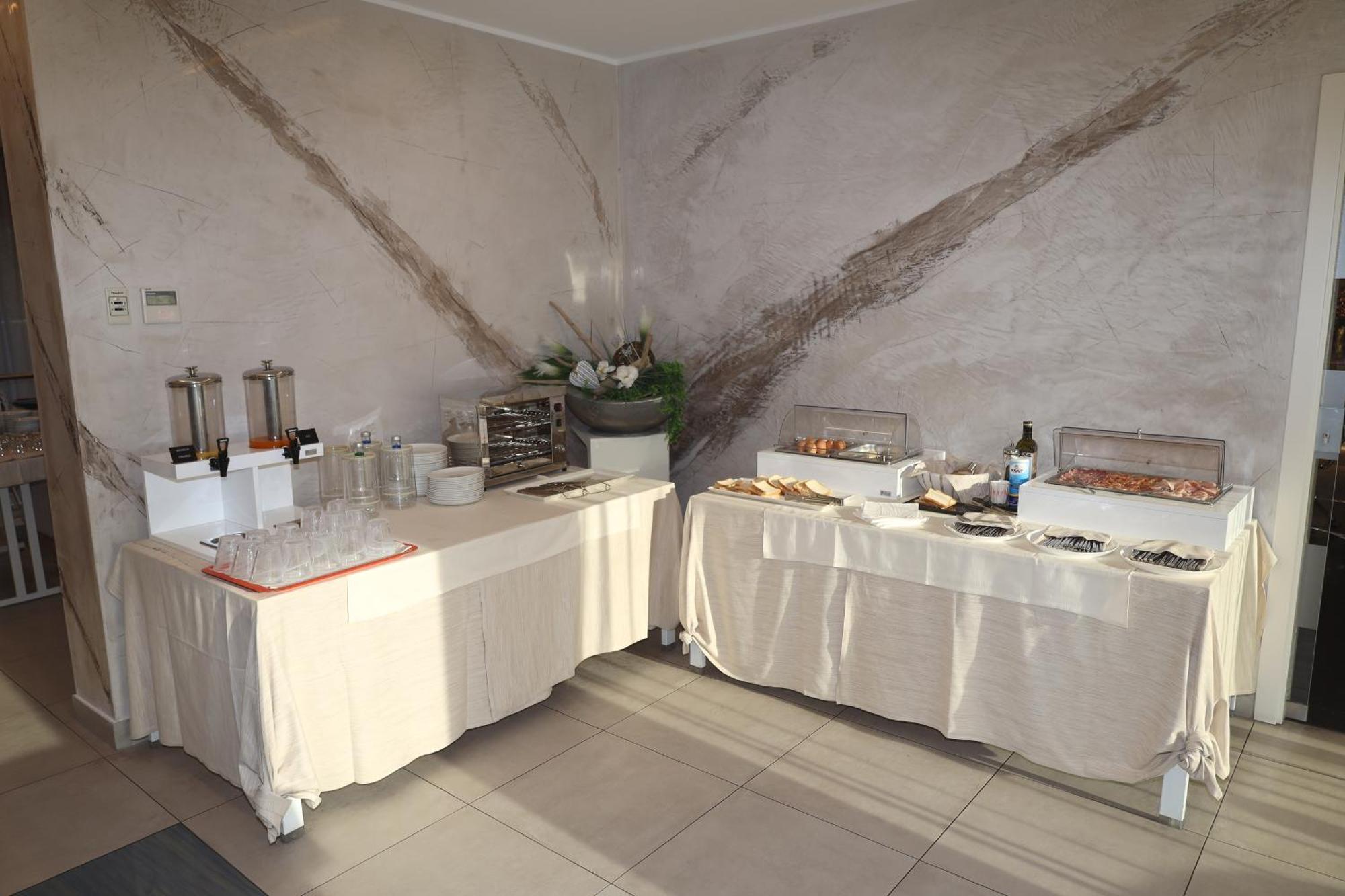 One Hotel & Restaurant Dalmine Dış mekan fotoğraf